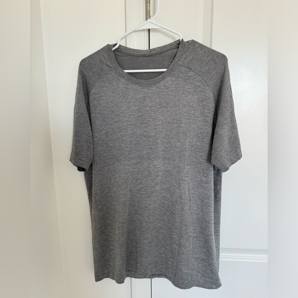 Lululemon Men’s Metal Vent Tech T-Shirt